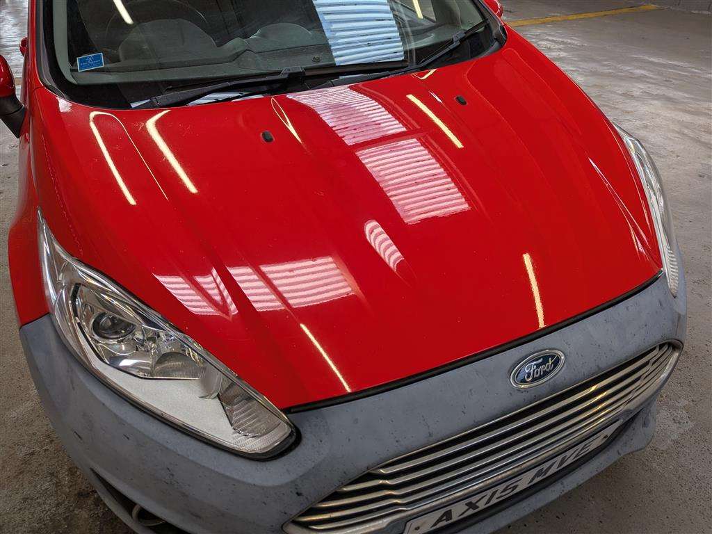 <p>2015 FORD FIESTA ZETEC</p>