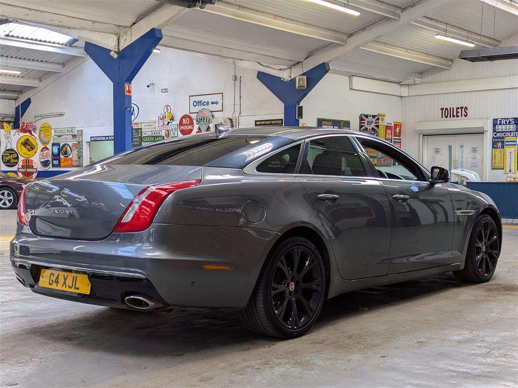 <p>2016 JAGUAR XJ PORTFOLIO V6 D AUTO</p>