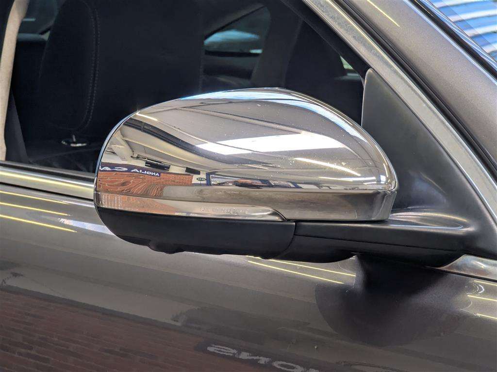 <p>2016 JAGUAR XJ PORTFOLIO V6 D AUTO</p>