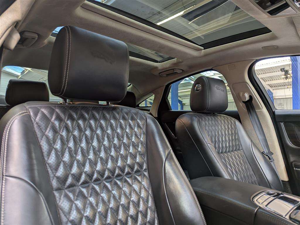 <p>2016 JAGUAR XJ PORTFOLIO V6 D AUTO</p>