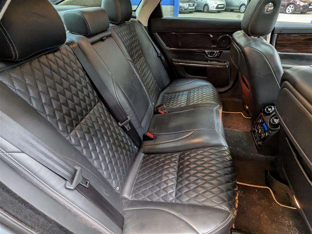 <p>2016 JAGUAR XJ PORTFOLIO V6 D AUTO</p>