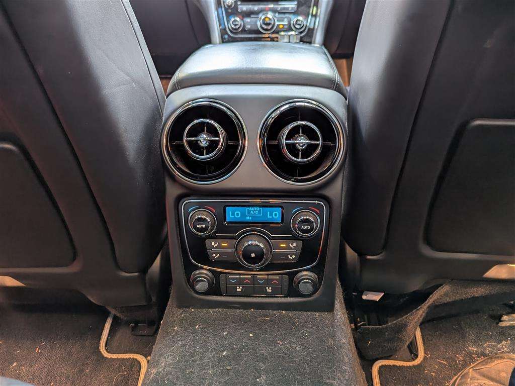 <p>2016 JAGUAR XJ PORTFOLIO V6 D AUTO</p>