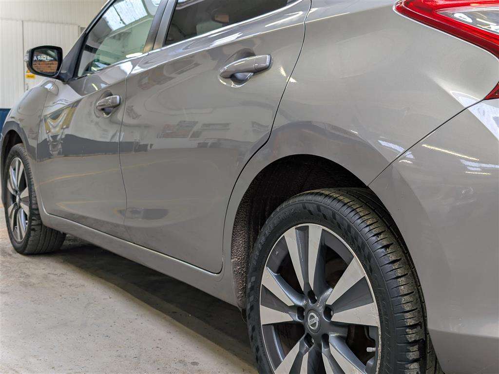 <p>2015 NISSAN PULSAR N-TEC DIG-T</p>