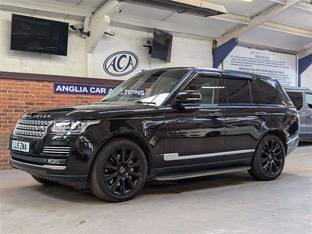 <p>2015 LAND ROVER RANGE ROVER AUTO-B SDV8 A</p>