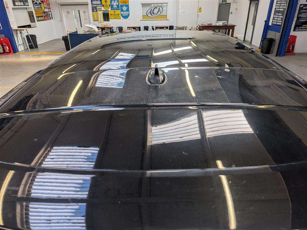 <p>2015 LAND ROVER RANGE ROVER AUTO-B SDV8 A</p>