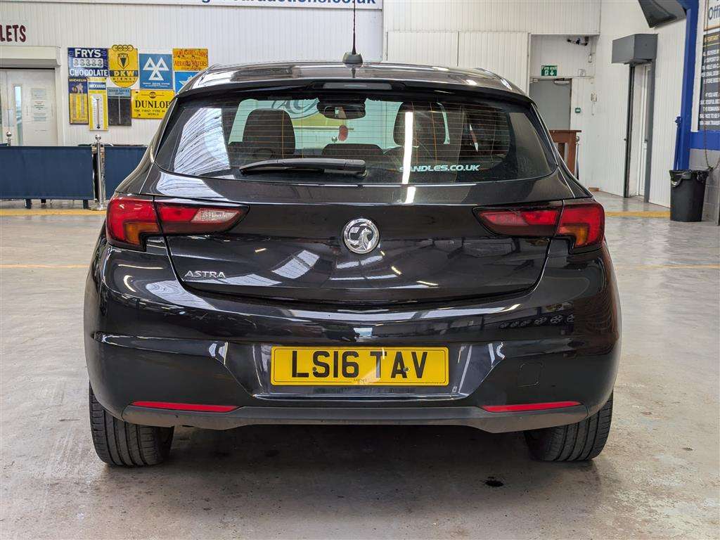 <p>2016 VAUXHALL ASTRA SRI</p>