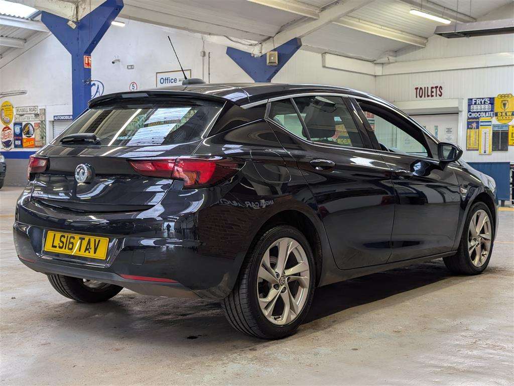 <p>2016 VAUXHALL ASTRA SRI</p>
