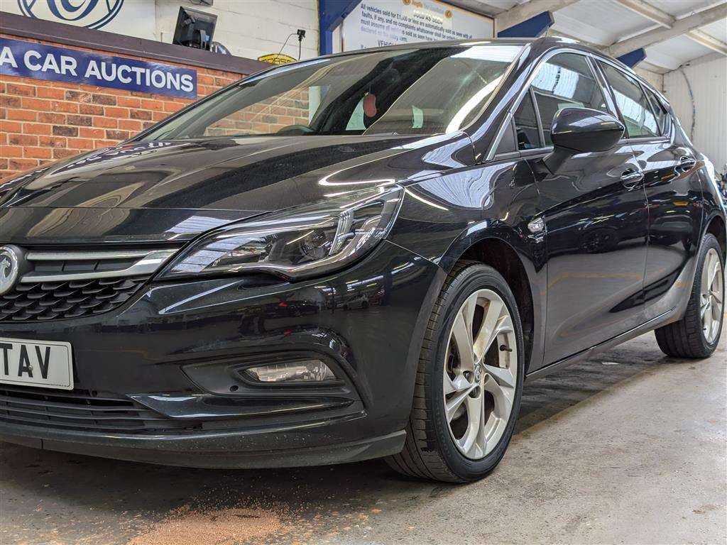 <p>2016 VAUXHALL ASTRA SRI</p>