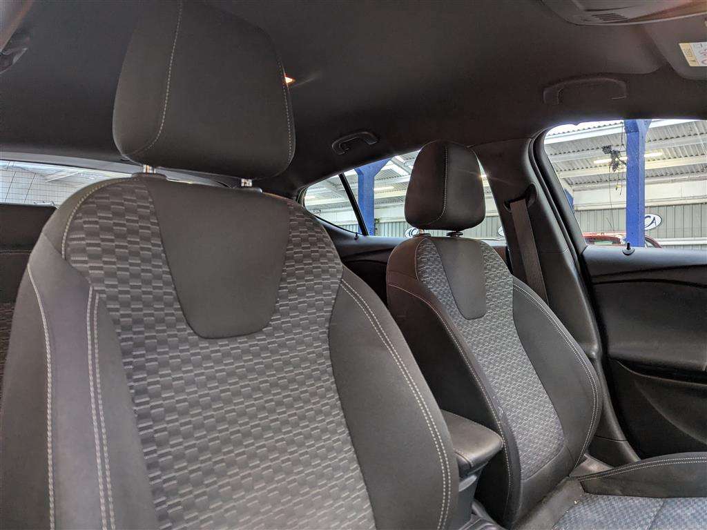 <p>2016 VAUXHALL ASTRA SRI</p>