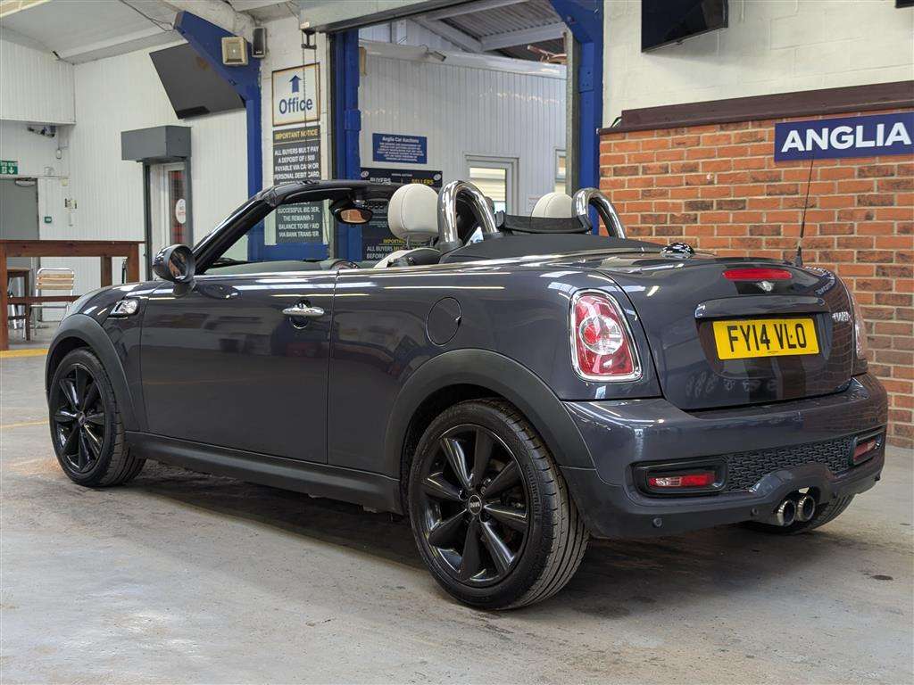 <p>2014 MINI MINI ROADSTER COOPER S</p>