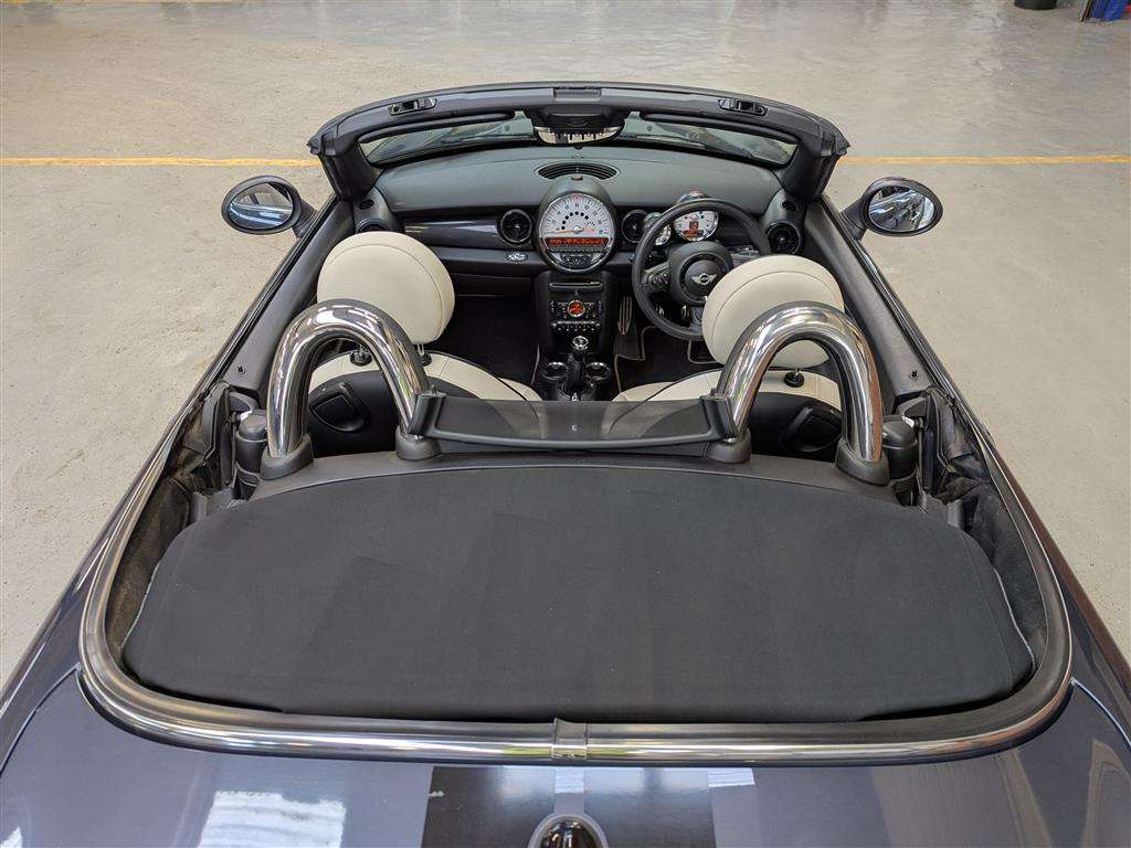 <p>2014 MINI MINI ROADSTER COOPER S</p>