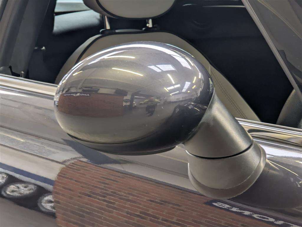 <p>2014 MINI MINI ROADSTER COOPER S</p>