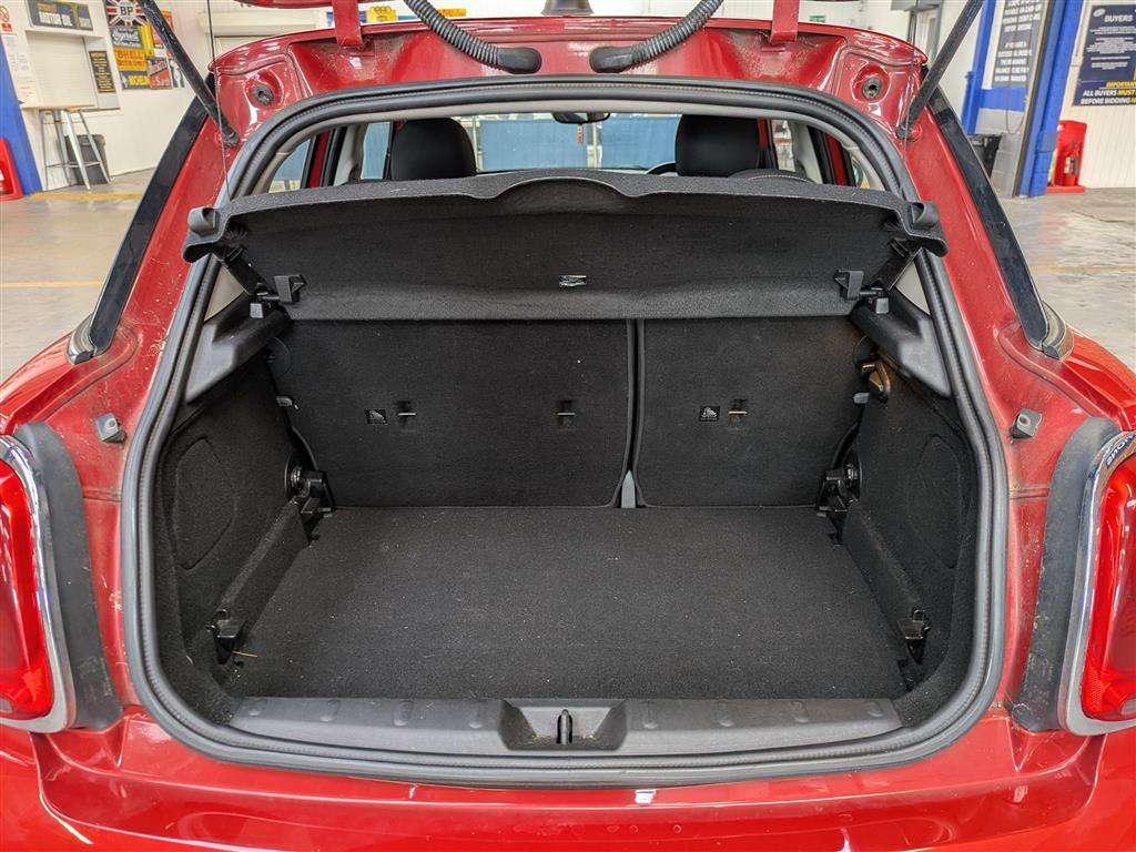 <p>2016 MINI ONE D</p>