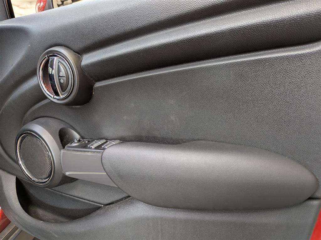 <p>2016 MINI ONE D</p>