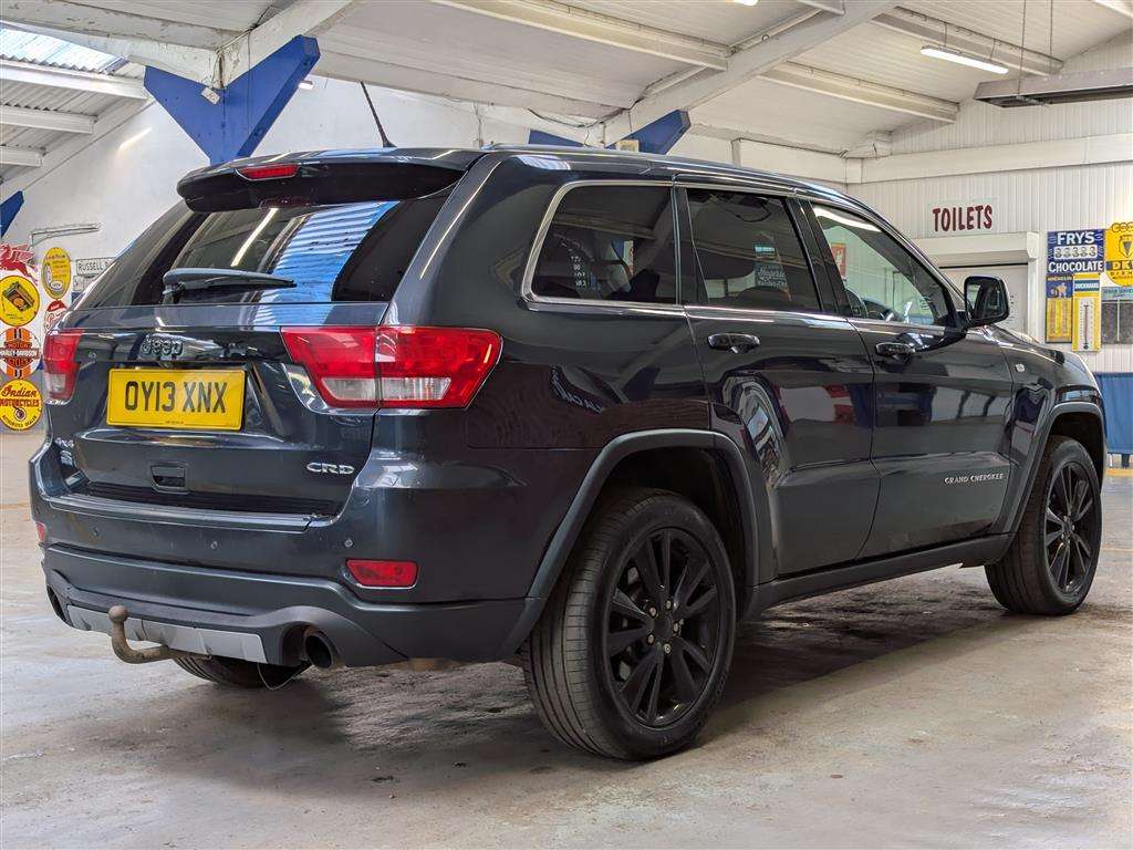 <p>2013 JEEP GRAND CHEROKEE S-LTD CRD</p>