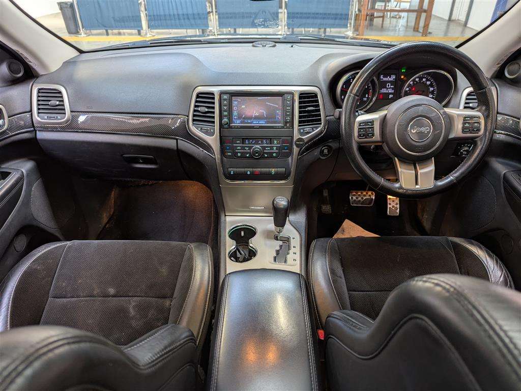 <p>2013 JEEP GRAND CHEROKEE S-LTD CRD</p>