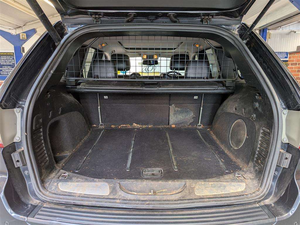 <p>2013 JEEP GRAND CHEROKEE S-LTD CRD</p>