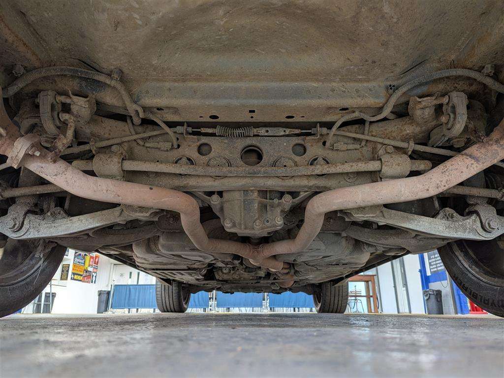 <p>2013 JEEP GRAND CHEROKEE S-LTD CRD</p>