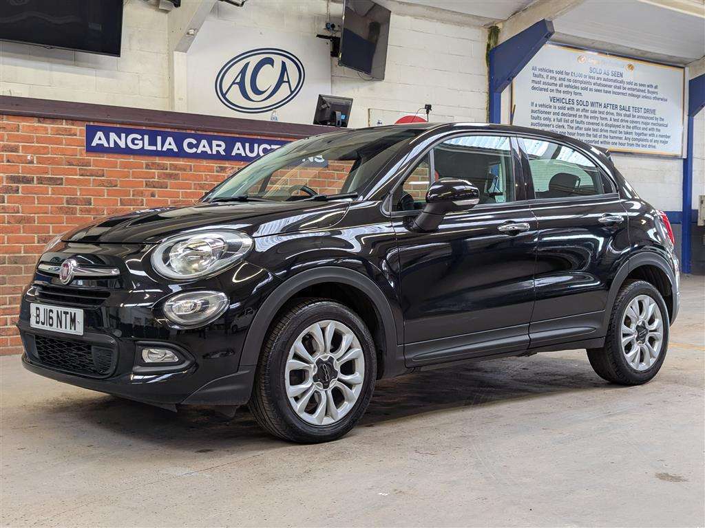 <p>2016 FIAT 500X POP STAR MULTIJET</p>