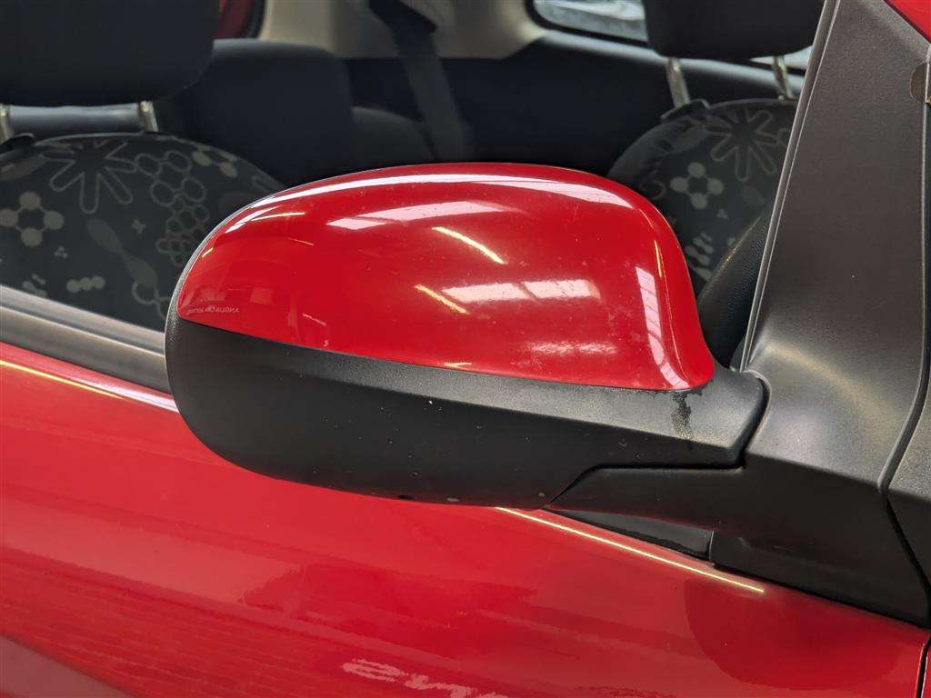 <p>2013 FORD KA EDGE</p>