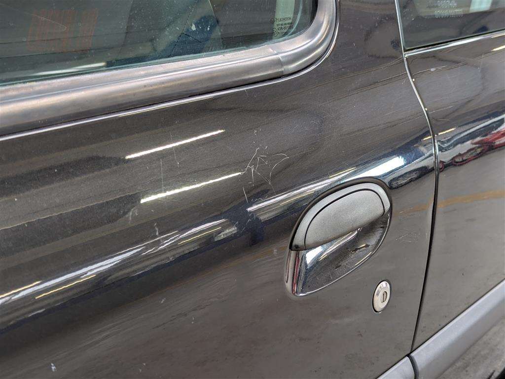 <p>2004 RENAULT CLIO EXTREME 3 16V</p>