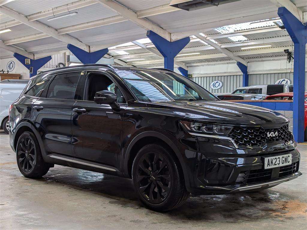 <p>2023 KIA SORENTO EDITION CRDI AWD</p>