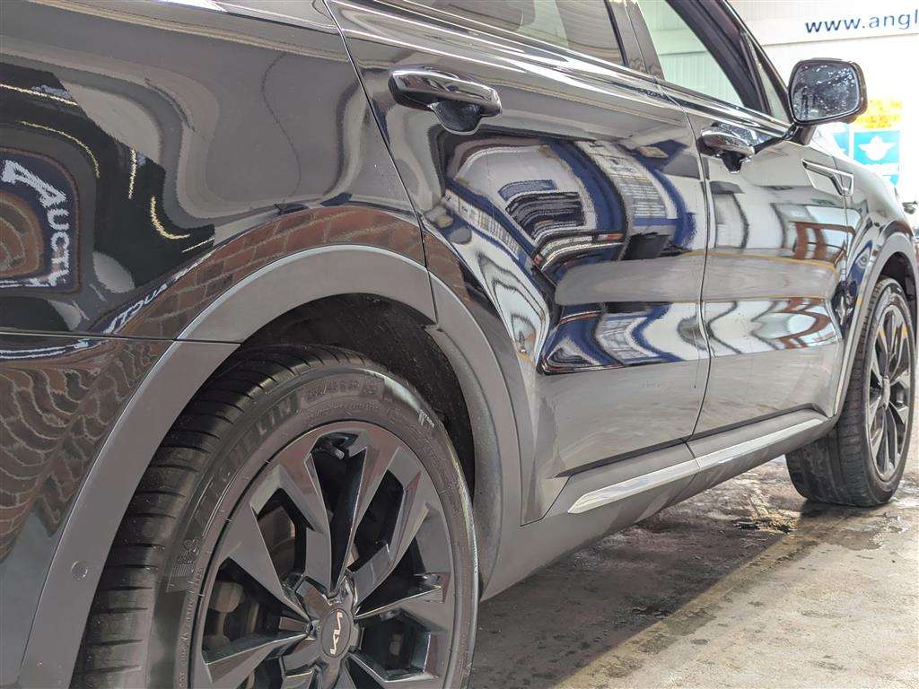 <p>2023 KIA SORENTO EDITION CRDI AWD</p>