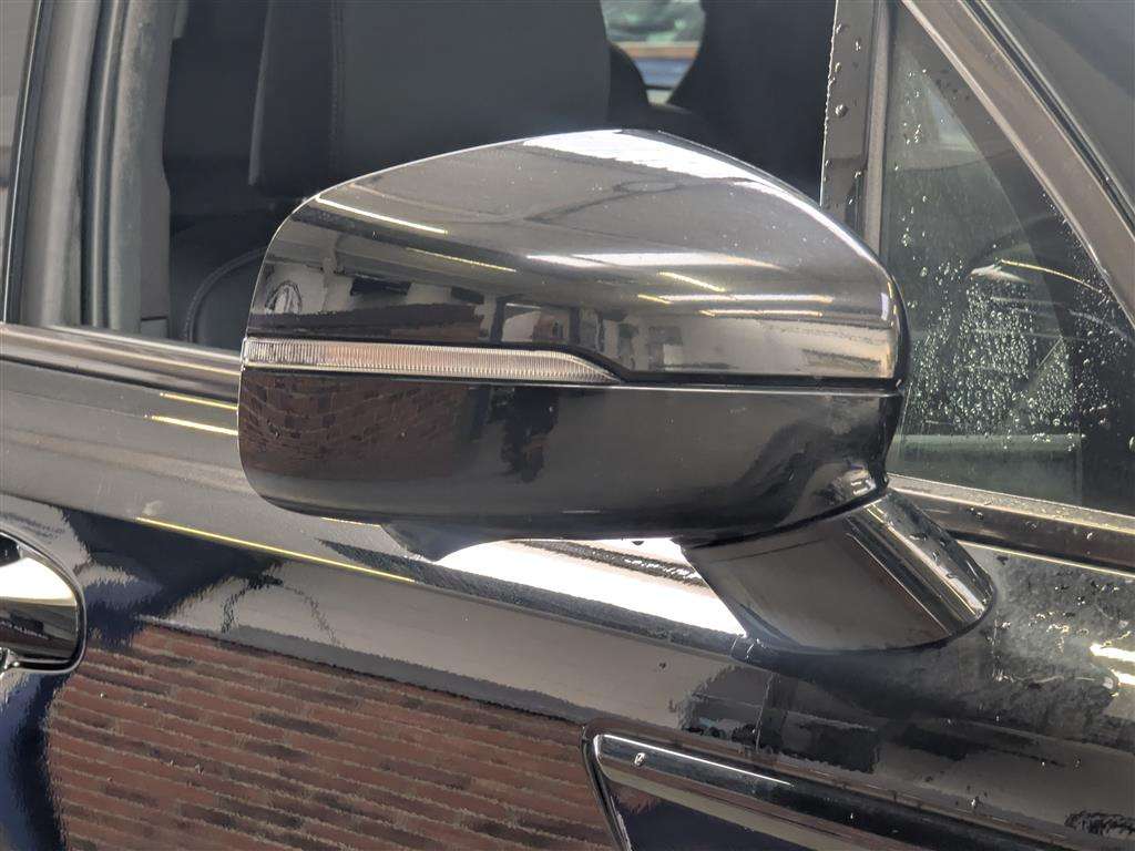 <p>2023 KIA SORENTO EDITION CRDI AWD</p>