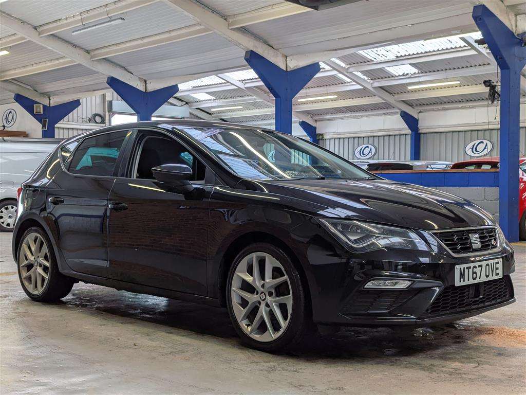 <p>2017 SEAT LEON FR TECHNOLOGY TSI</p>