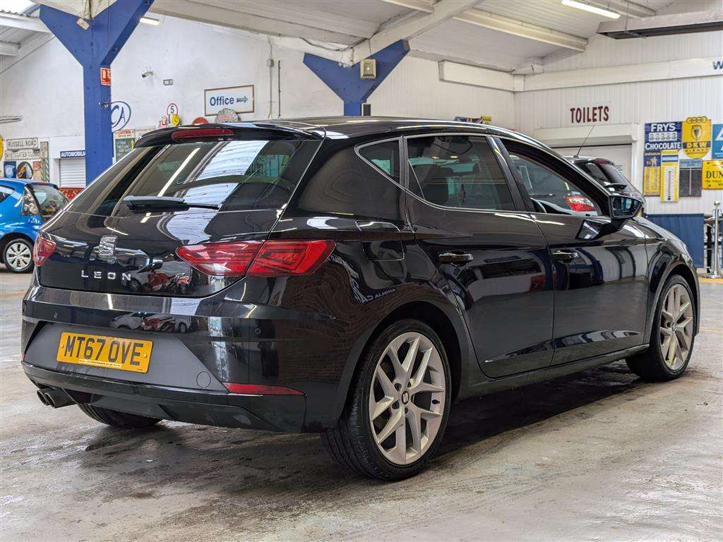 <p>2017 SEAT LEON FR TECHNOLOGY TSI</p>