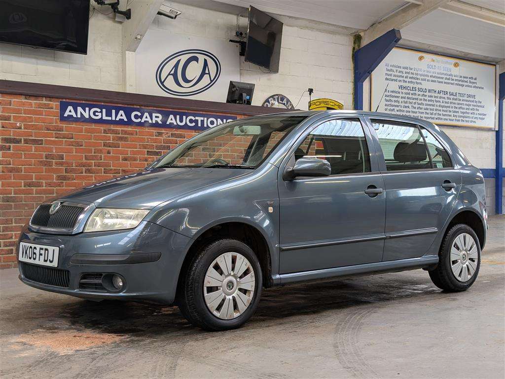 <p>2006 SKODA FABIA AMBIENTE TDI PD 100</p>