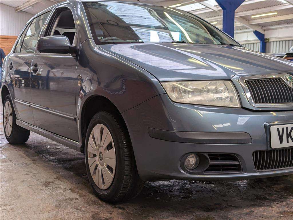 <p>2006 SKODA FABIA AMBIENTE TDI PD 100</p>