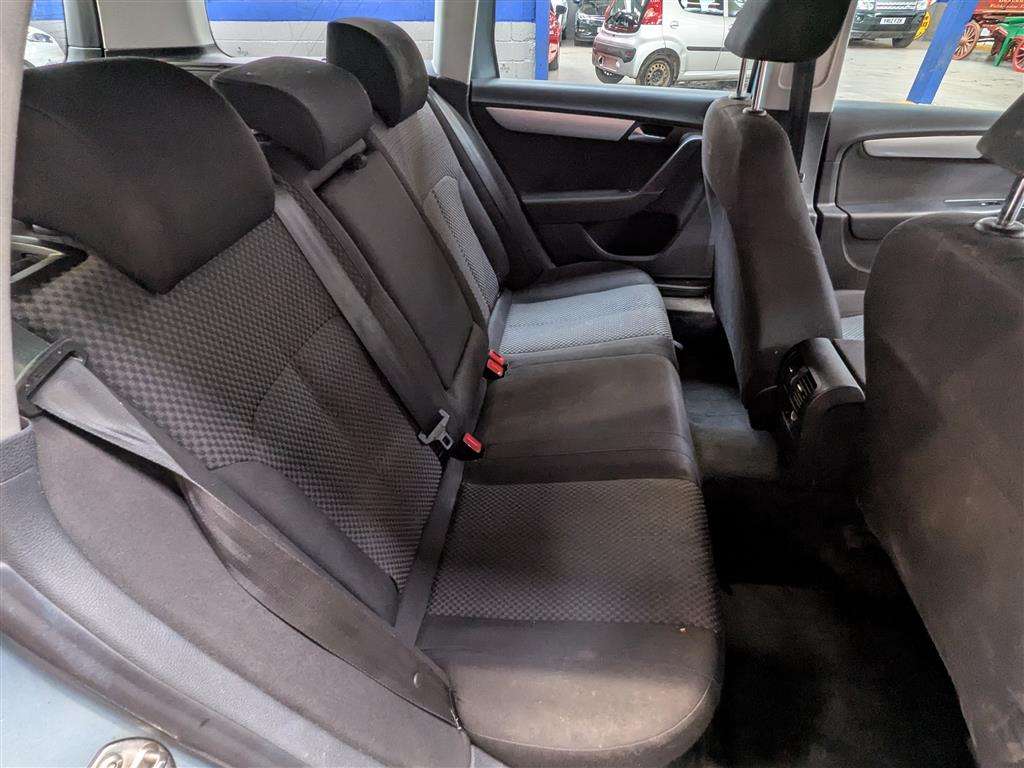 <p>2011 VOLKSWAGEN PASSAT S BLUEMOTION TECH</p>