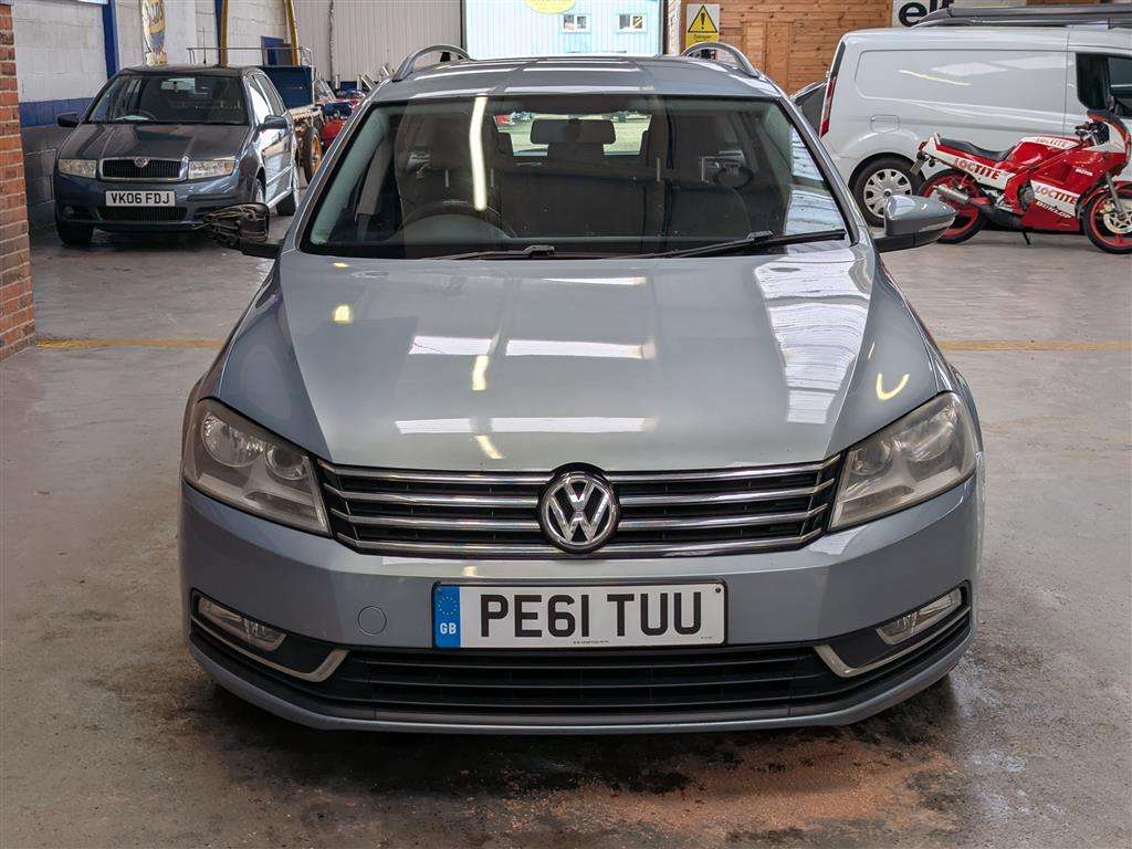<p>2011 VOLKSWAGEN PASSAT S BLUEMOTION TECH</p>