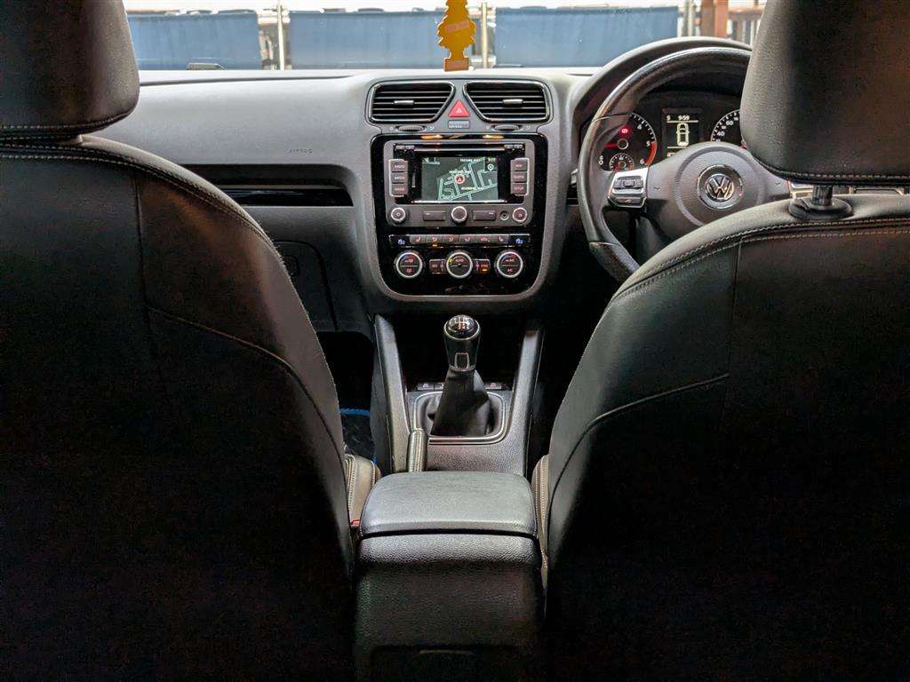 <p>2014 VOLKSWAGEN SCIROCCO GT BLUEMOTN TECH</p>