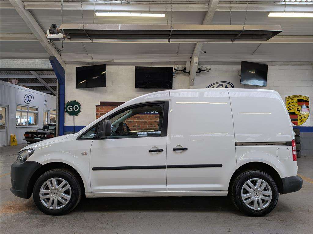 <p>2013 VOLKSWAGEN CADDY C20 TDI 75</p>
