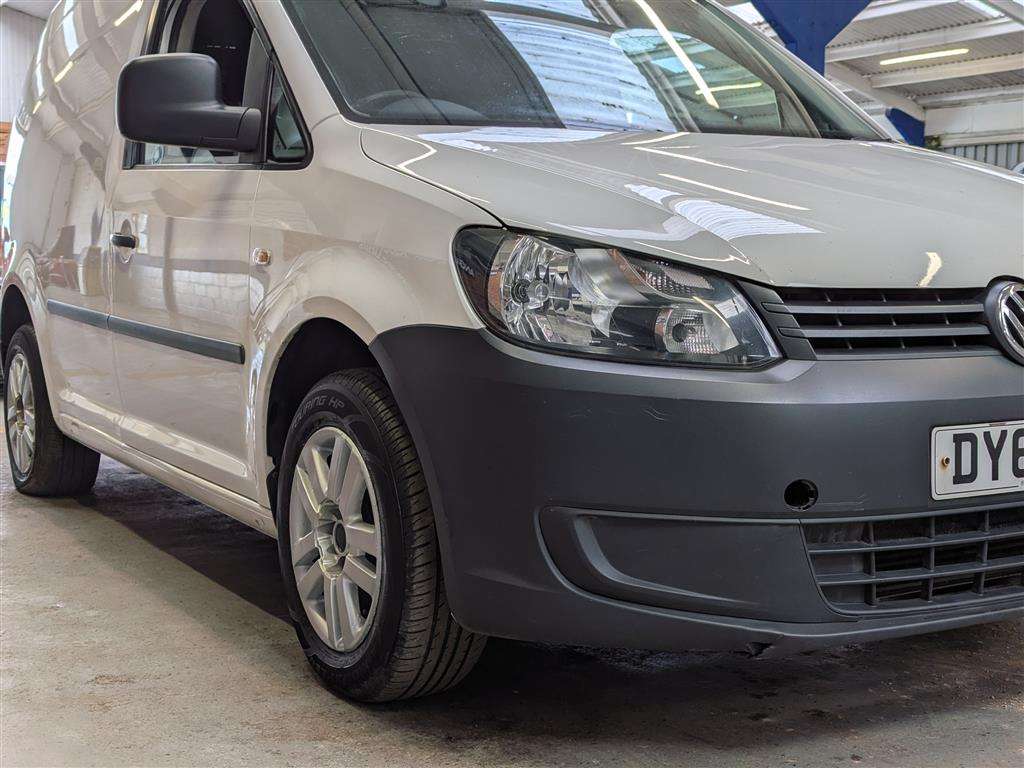 <p>2013 VOLKSWAGEN CADDY C20 TDI 75</p>