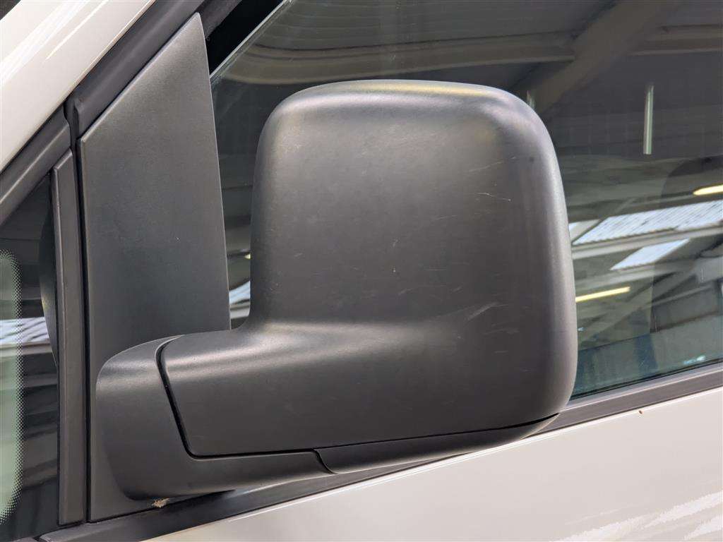 <p>2013 VOLKSWAGEN CADDY C20 TDI 75</p>