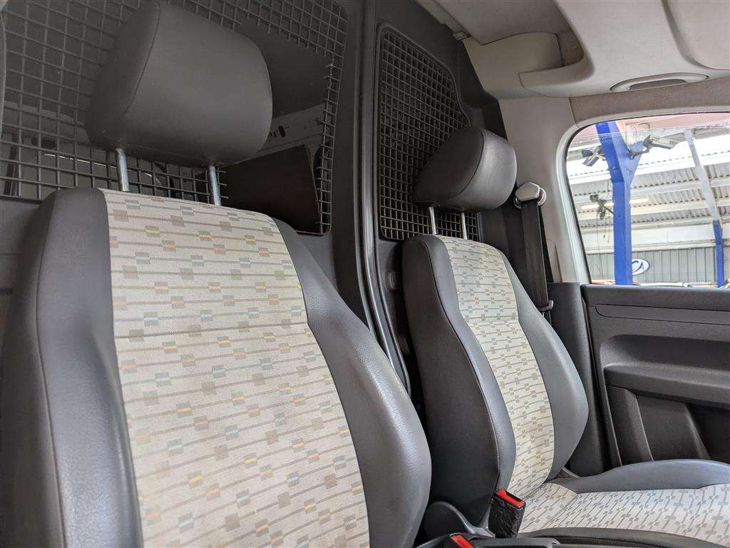 <p>2013 VOLKSWAGEN CADDY C20 TDI 75</p>