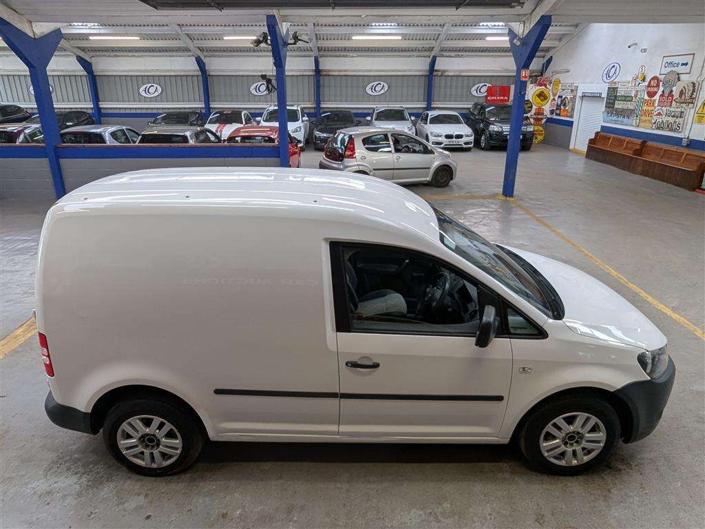<p>2013 VOLKSWAGEN CADDY C20 TDI 75</p>