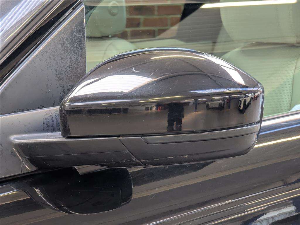 <p>2015 LAND ROVER DISCOVERY SPORT LUX HSE S</p>