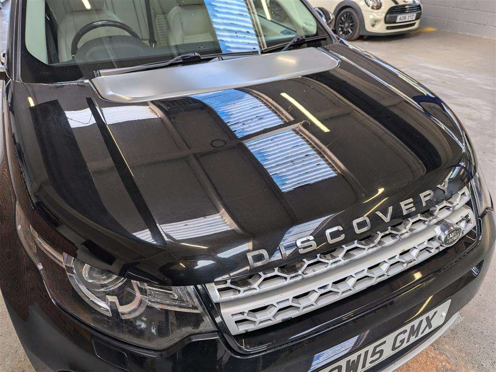 <p>2015 LAND ROVER DISCOVERY SPORT LUX HSE S</p>