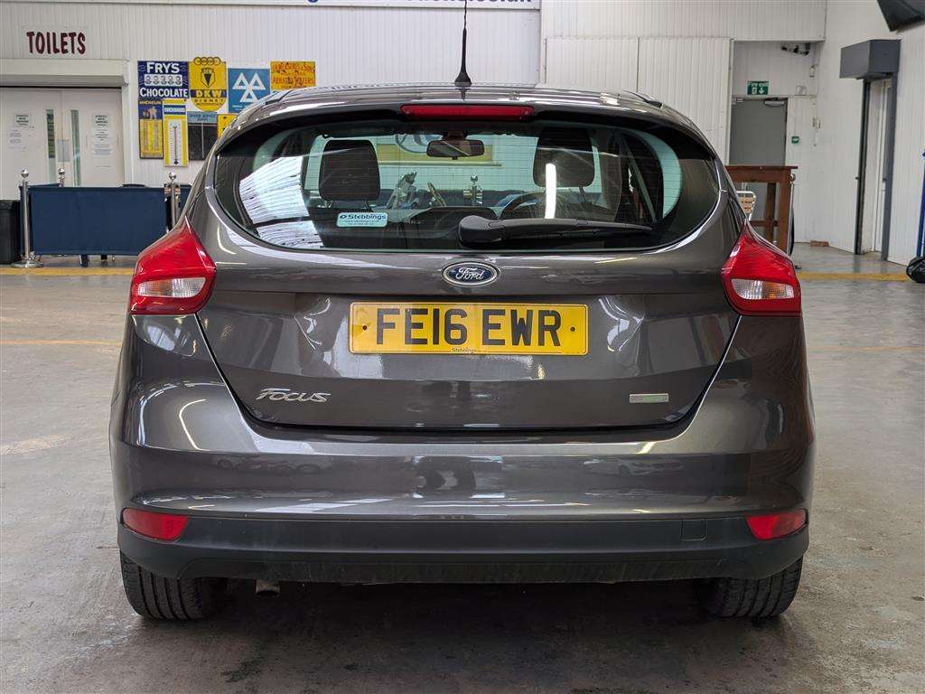 <p>2016 FORD FOCUS ZETEC</p>
