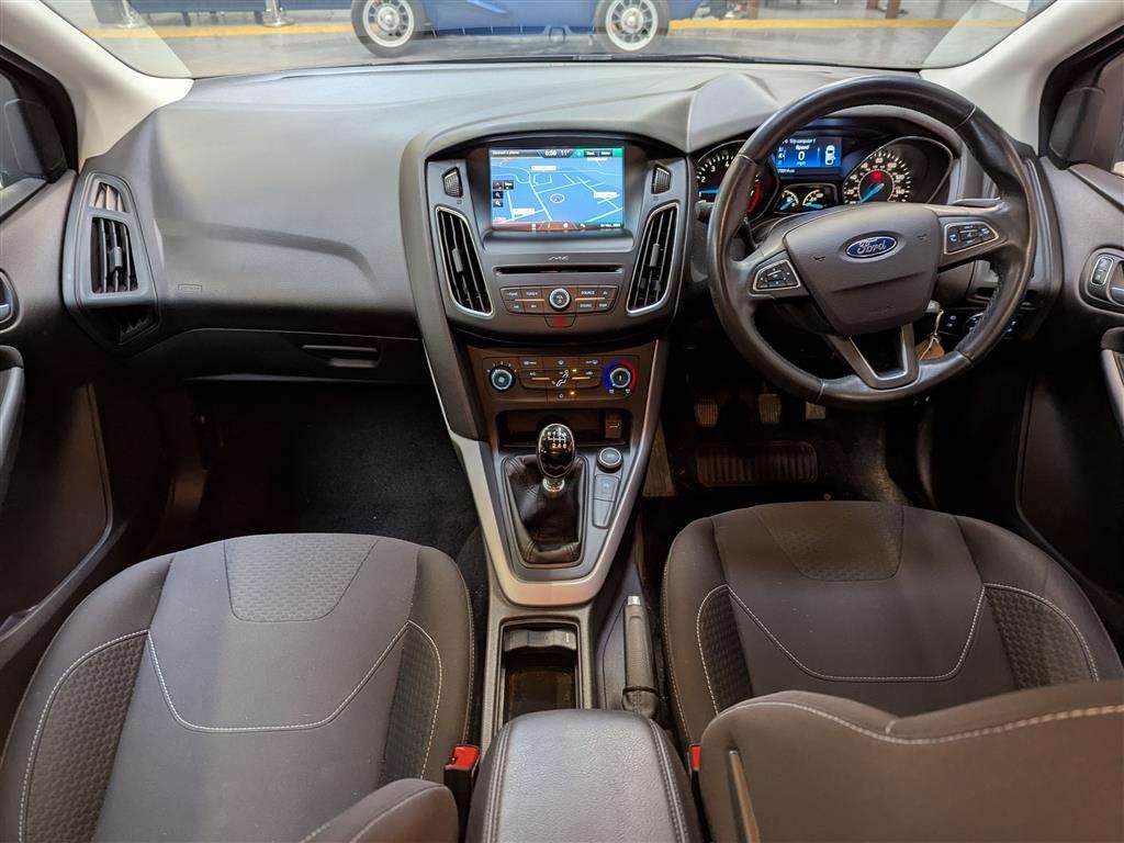 <p>2016 FORD FOCUS ZETEC</p>