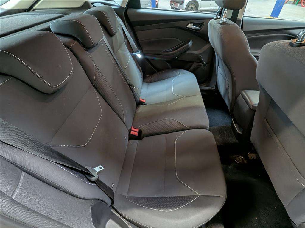 <p>2016 FORD FOCUS ZETEC</p>