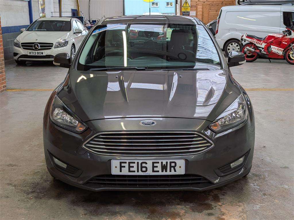<p>2016 FORD FOCUS ZETEC</p>