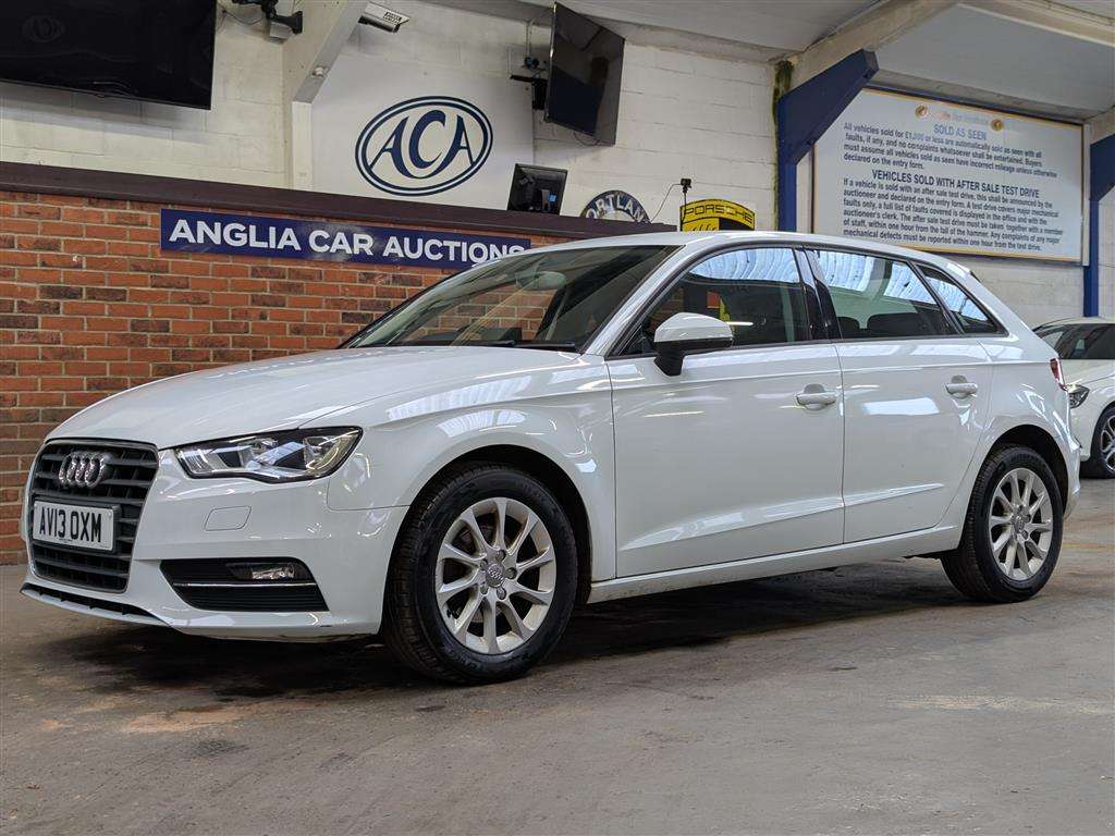 <p>2013 AUDI A3 SE TDI</p>