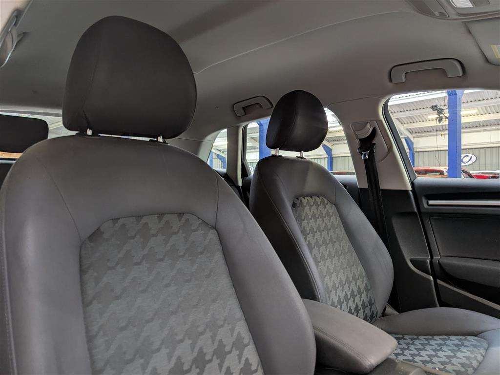 <p>2013 AUDI A3 SE TDI</p>