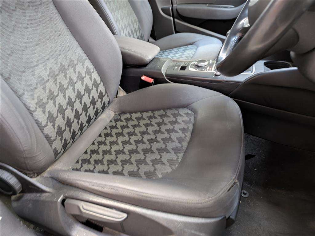 <p>2013 AUDI A3 SE TDI</p>