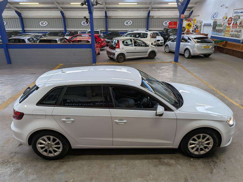 <p>2013 AUDI A3 SE TDI</p>